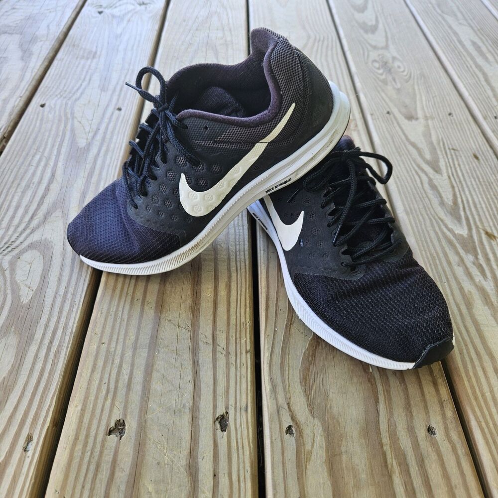 Nike Downshifter 7 Women's Running Shoes Size 8 Black White Athletic Sneakers